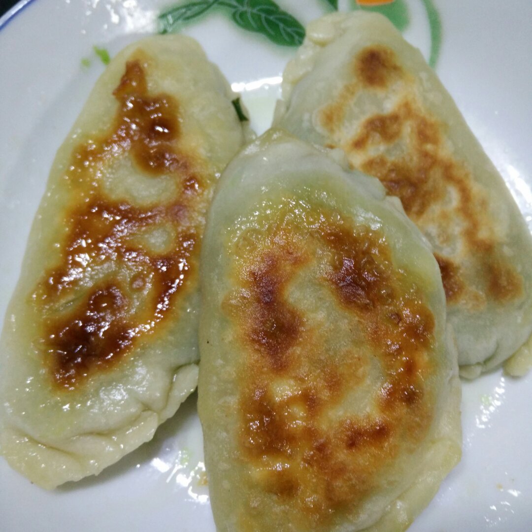 韭菜盒子 Chinese Leek and Egg Pasty