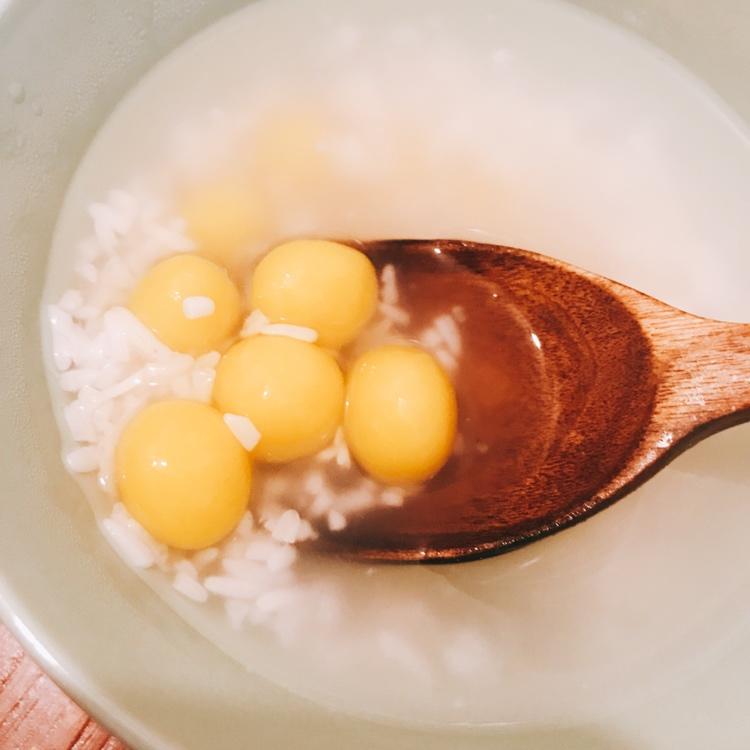 枸杞酒酿小圆子