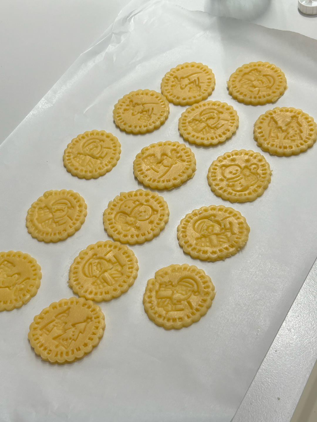 小朋友们超爱的卡通小饼干