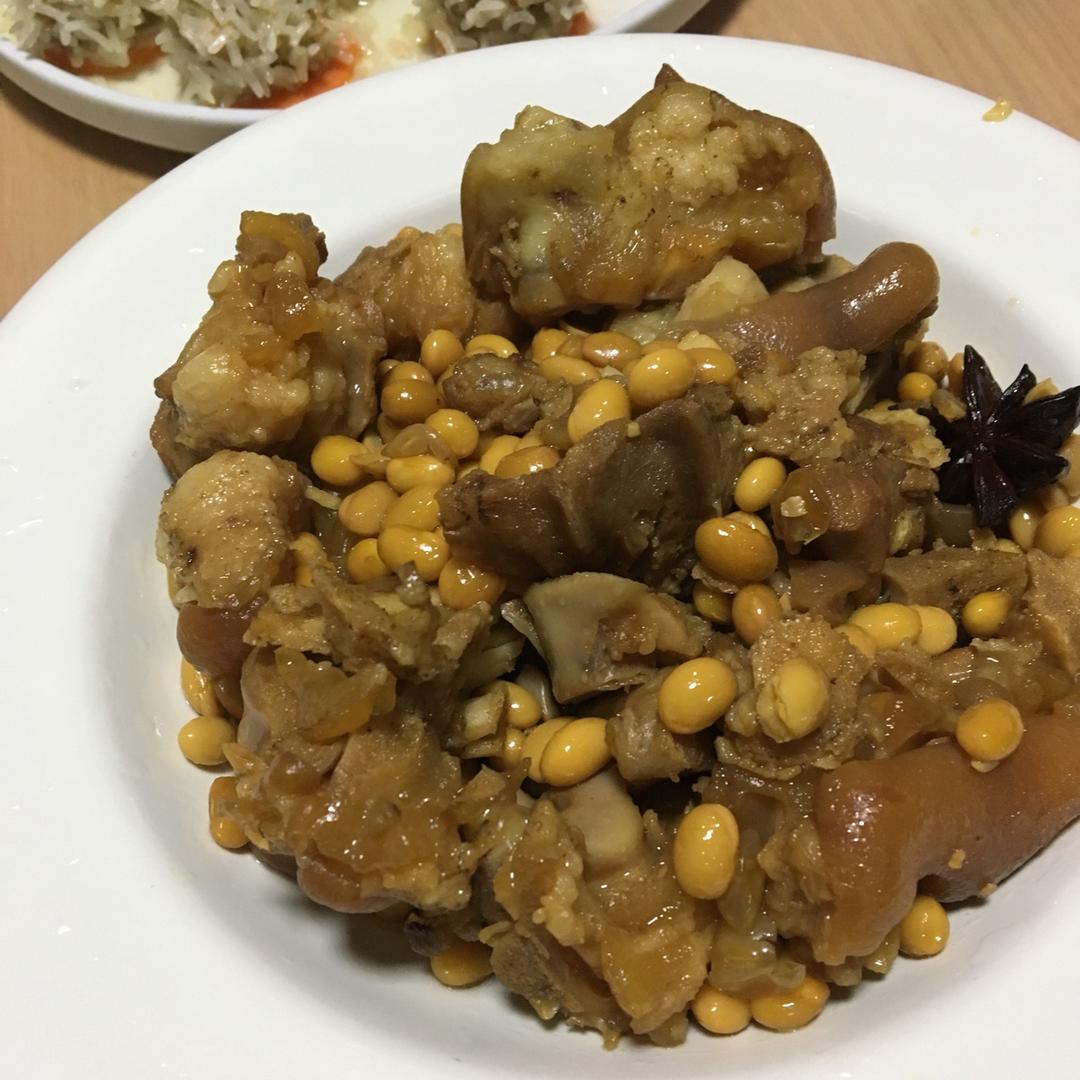 黄豆焖猪蹄（高压锅）