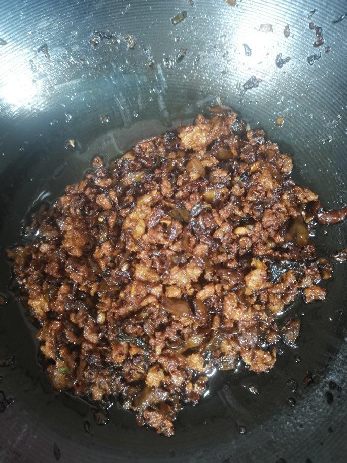 芽菜炒肉末，肉臊子，粥粉面的神仙搭档