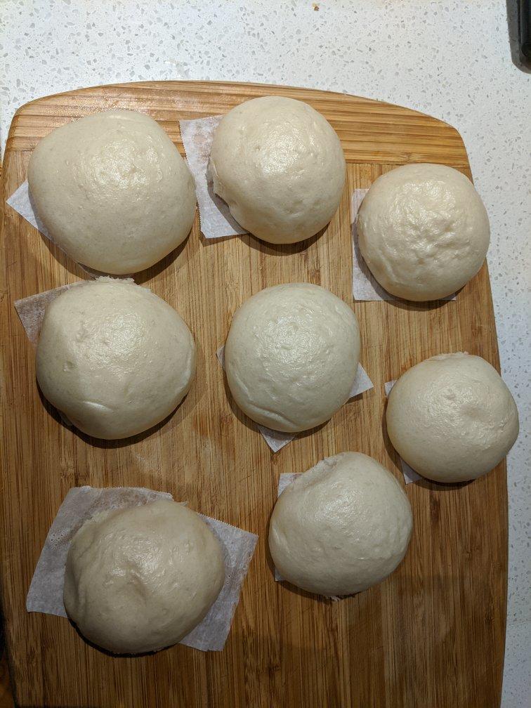 又美又暄软的——豆沙包！