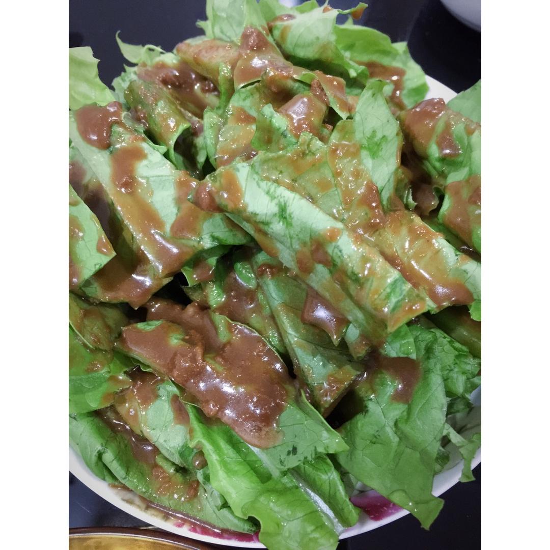 麻酱拌油麦菜
