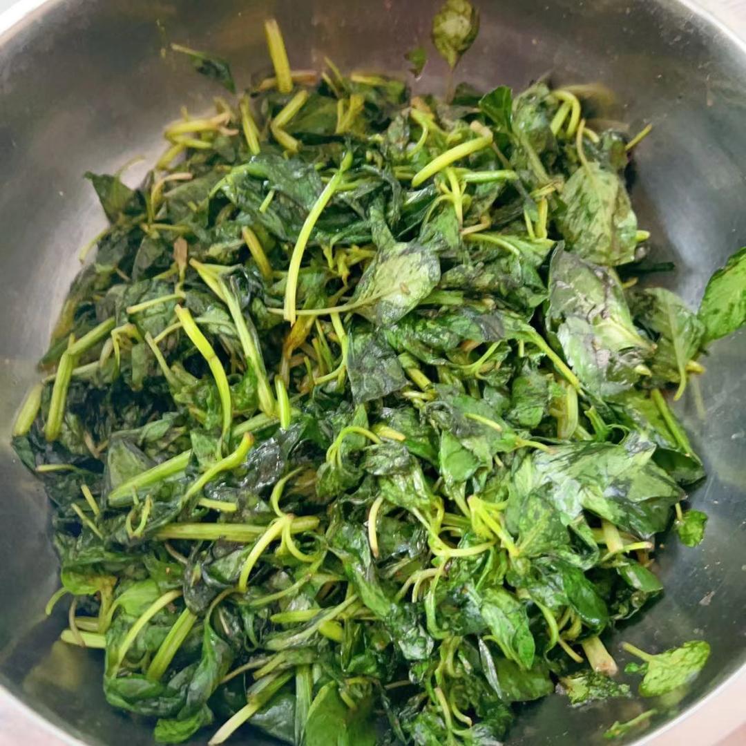 荆芥烙菜饼&菜馍的做法 步骤3