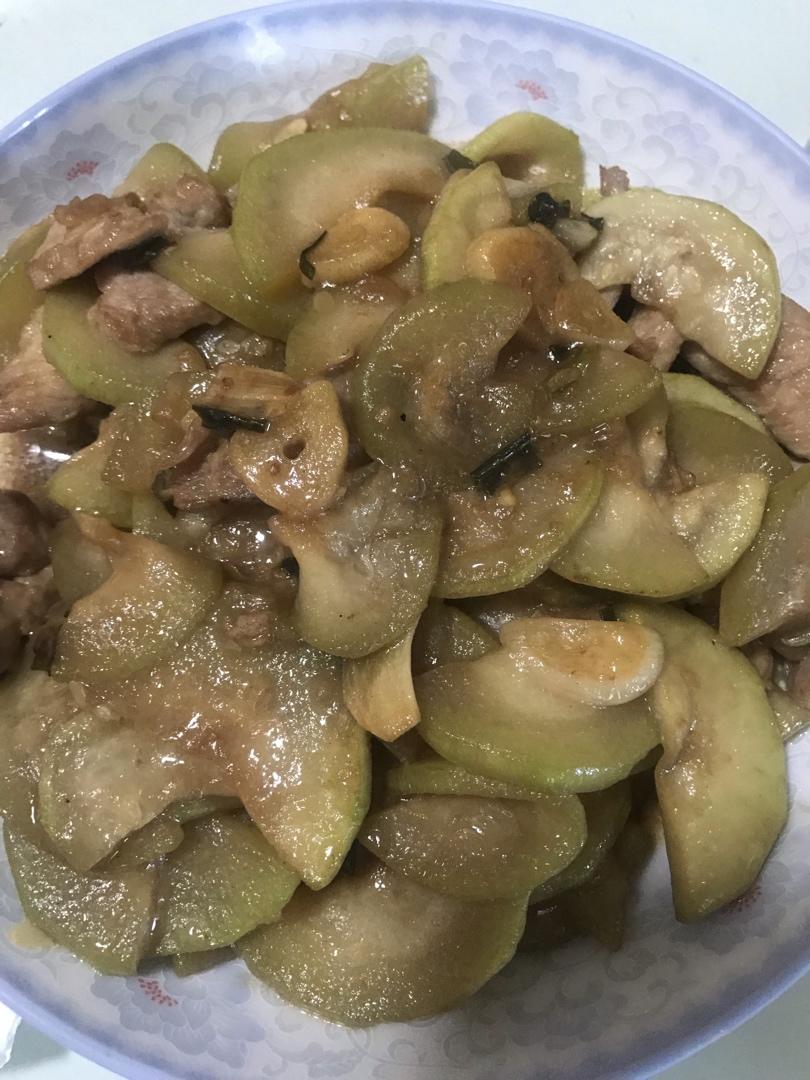 西葫芦炒肉片