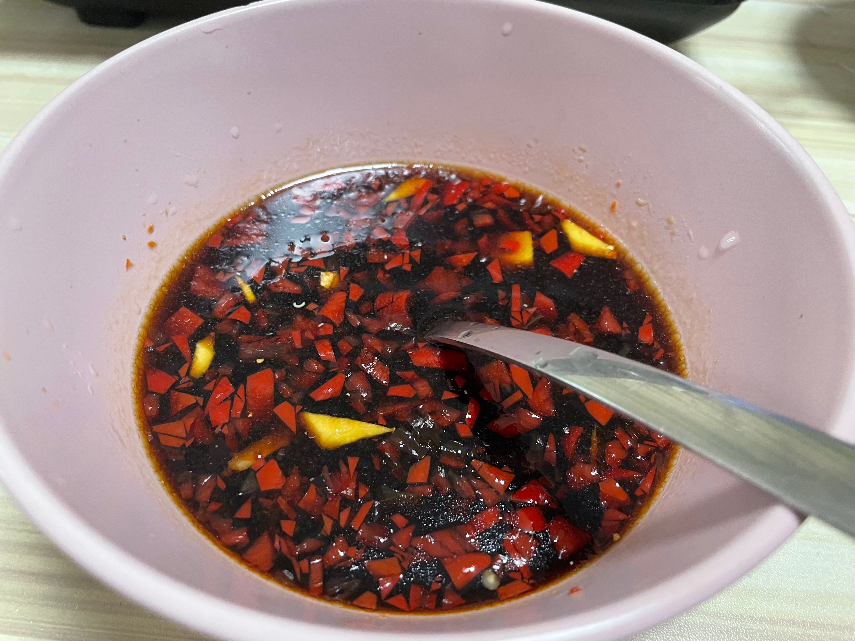 没葱花香菜蒜和蚝油与白糖的火锅蘸料海鲜汁（不含五辛）的做法