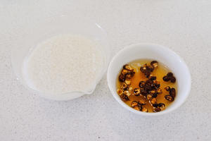 糯米饭配油条汤的做法 步骤2