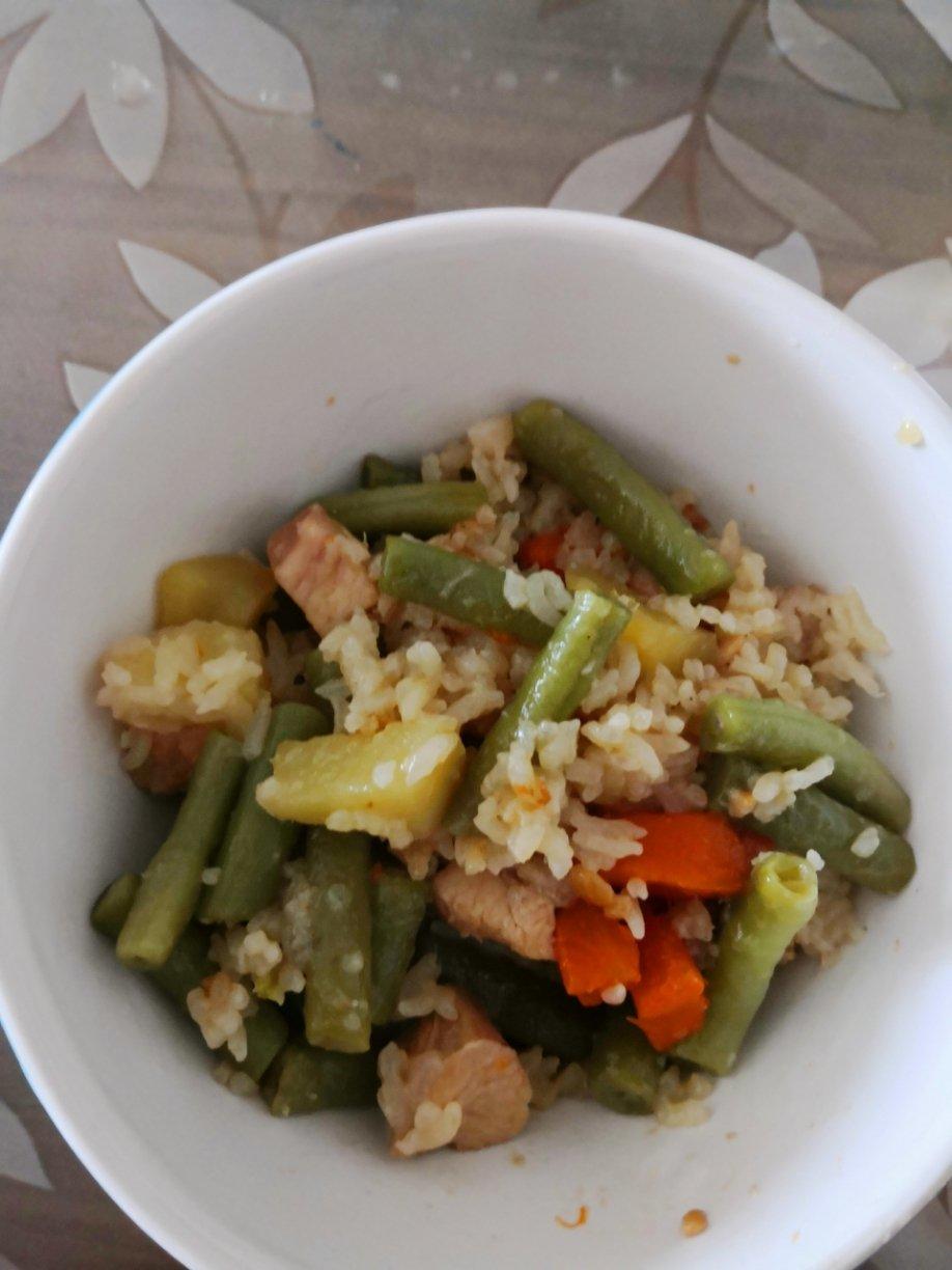 豆角焖饭