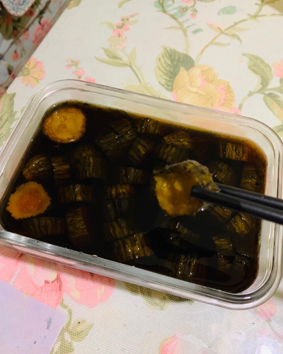 脆腌酱汁黄瓜