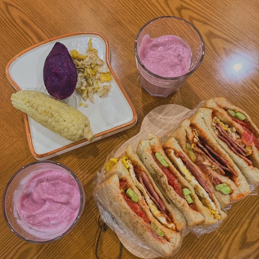 减脂能量饮：紫薯苹果奶昔