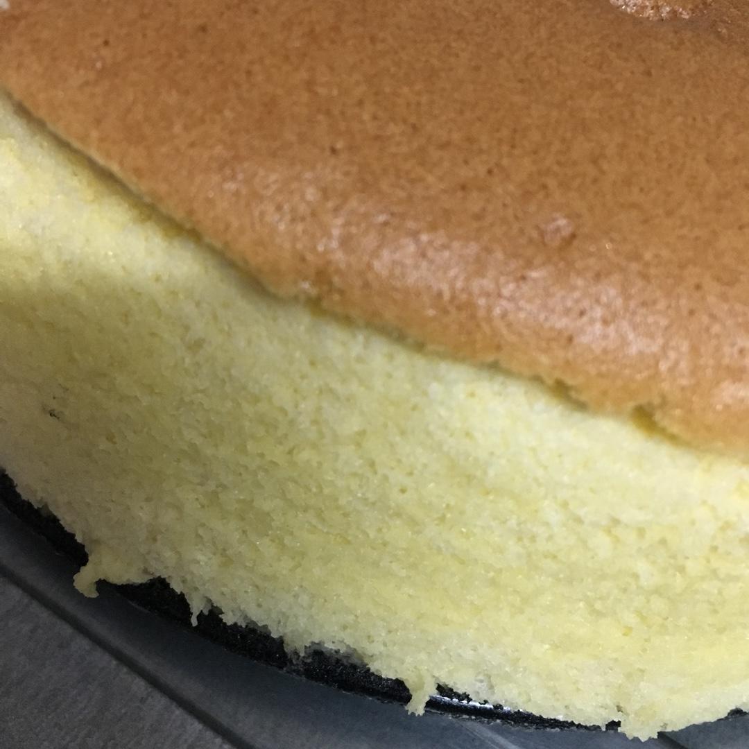 烤箱做蛋糕（戚风蛋糕的做法）