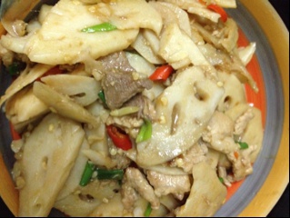 莲藕炒肉片