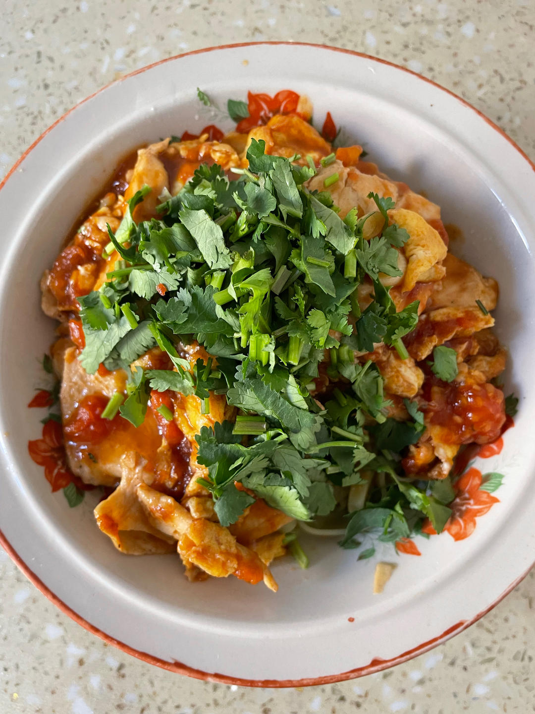 好吃的停不下来的西红柿鸡蛋拌面