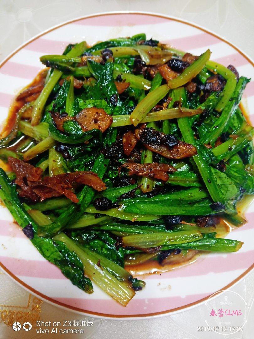 只需三个步骤成就的美味～豆豉鲮鱼油麦菜