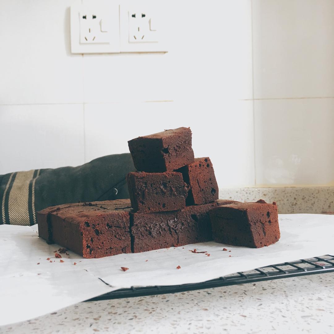美式经典配方：巧克力布朗尼（The Perfect Brownies)