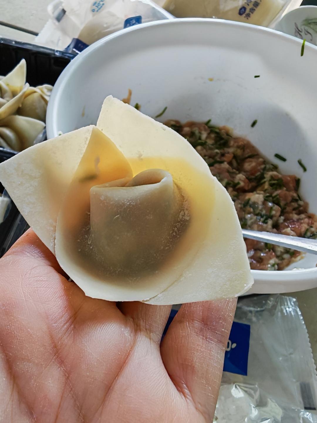 鲜美的沙葱饺子