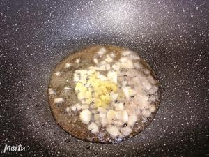 上班族的快手简单晚餐——蒜苔肉沫臊子的做法 步骤6