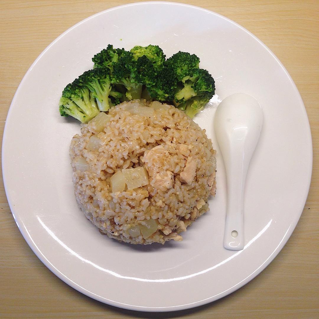 健人的鸡胸肉糙米焖饭