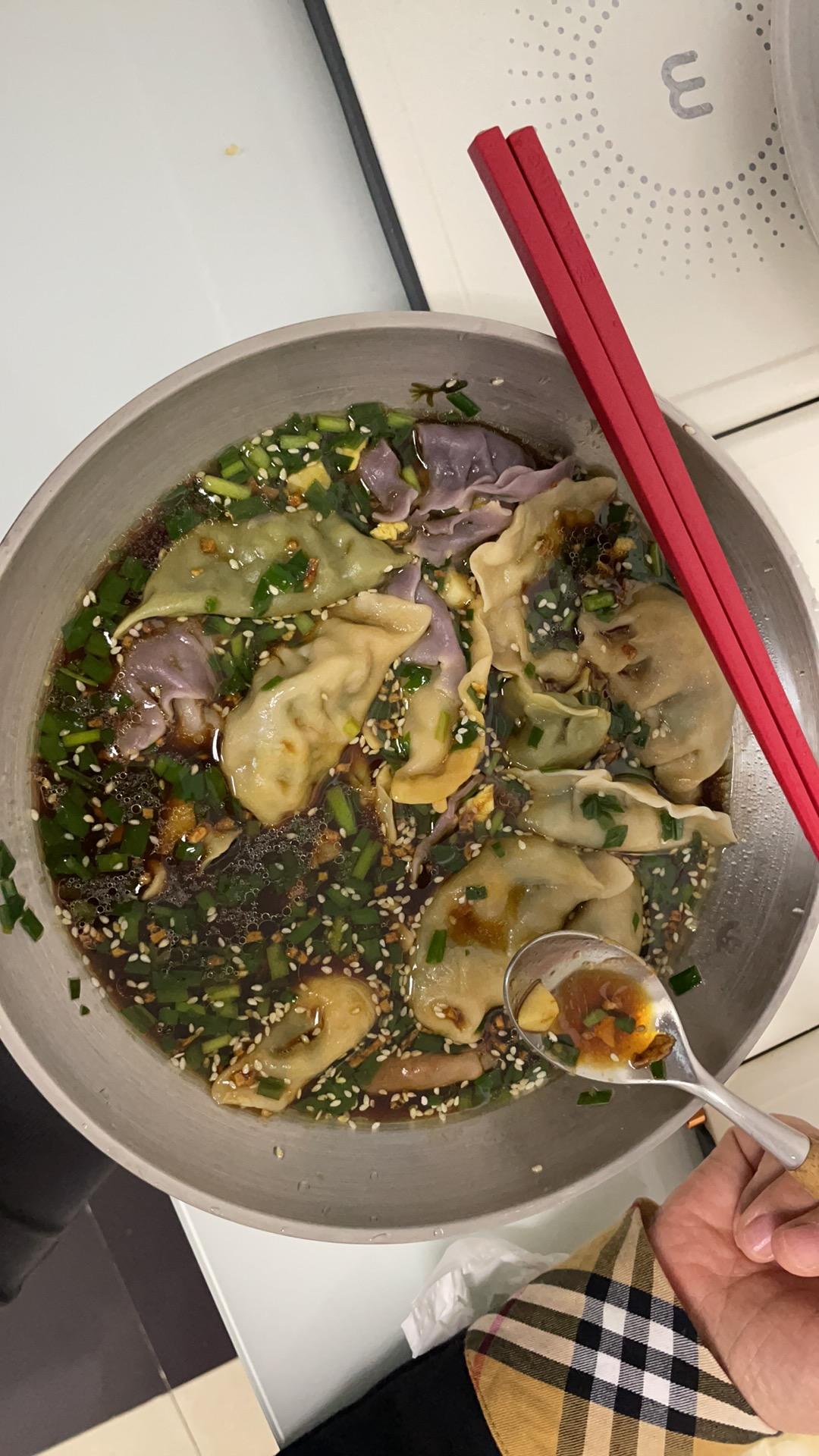 🔥五分钟搞定❗️酸辣开胃一吃就上瘾的酸汤水饺