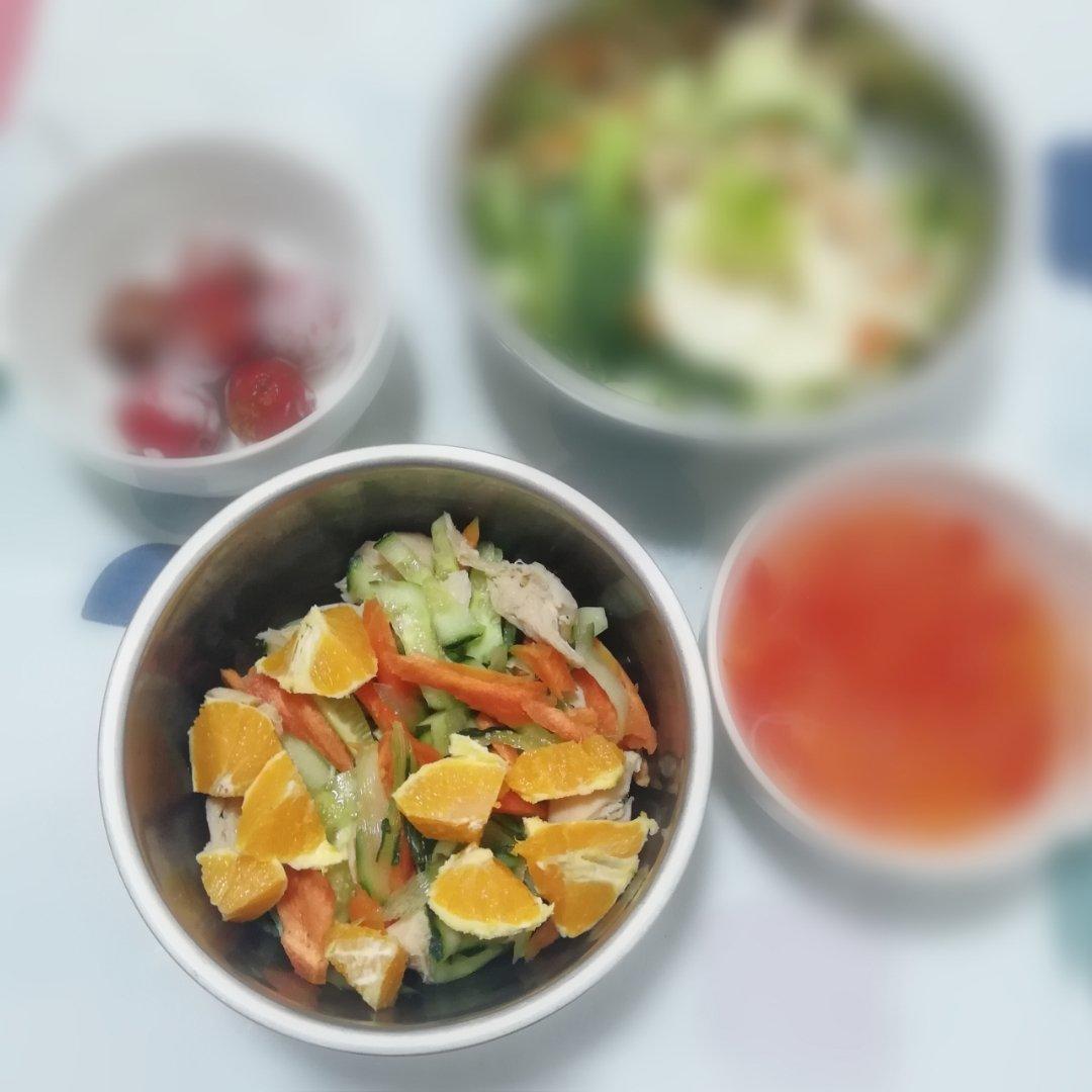 黄瓜鸡肉色拉