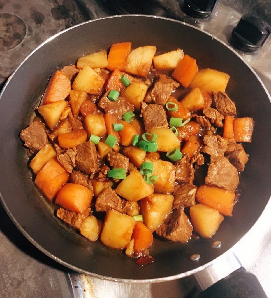 红烧牛肉土豆 （独家秘制）