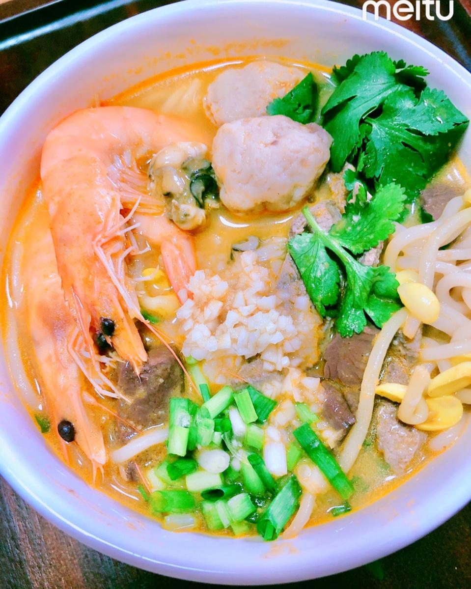 在家做的五彩水饺（水饺皮，水饺馅）