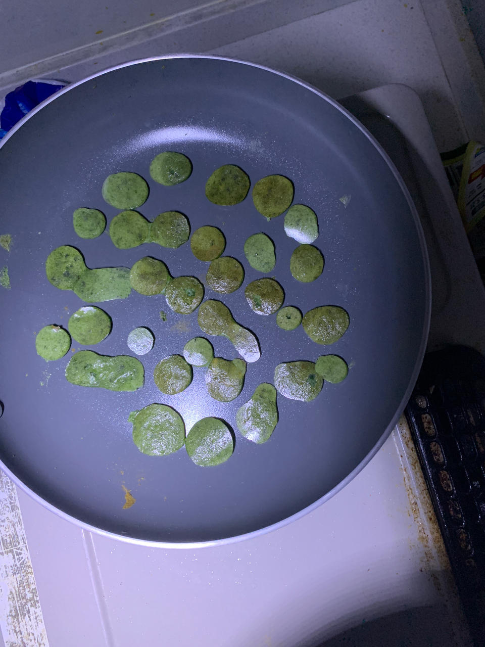 入口即化的蛋黄溶豆（附平底锅版）  宝宝辅食食谱
