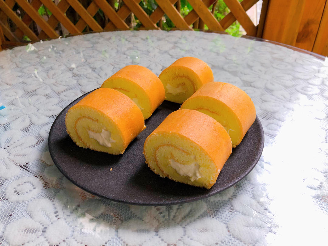 小四卷～风靡美食群的美味蛋糕卷