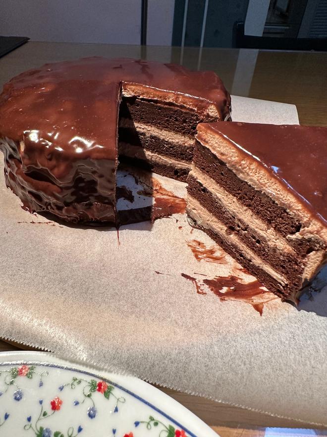 巧克力淋面夹心蛋糕的做法