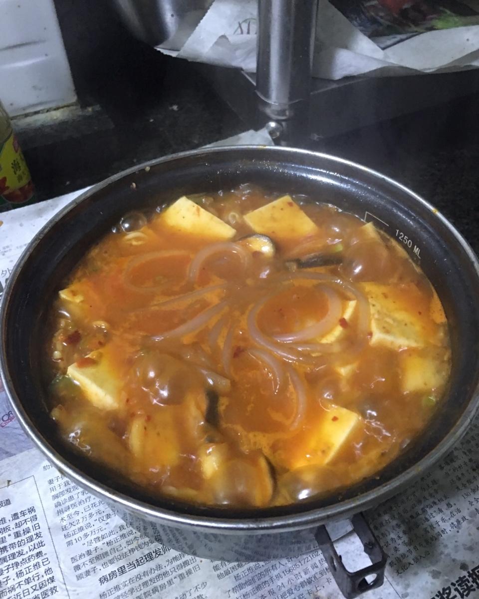 辣白菜豆腐汤