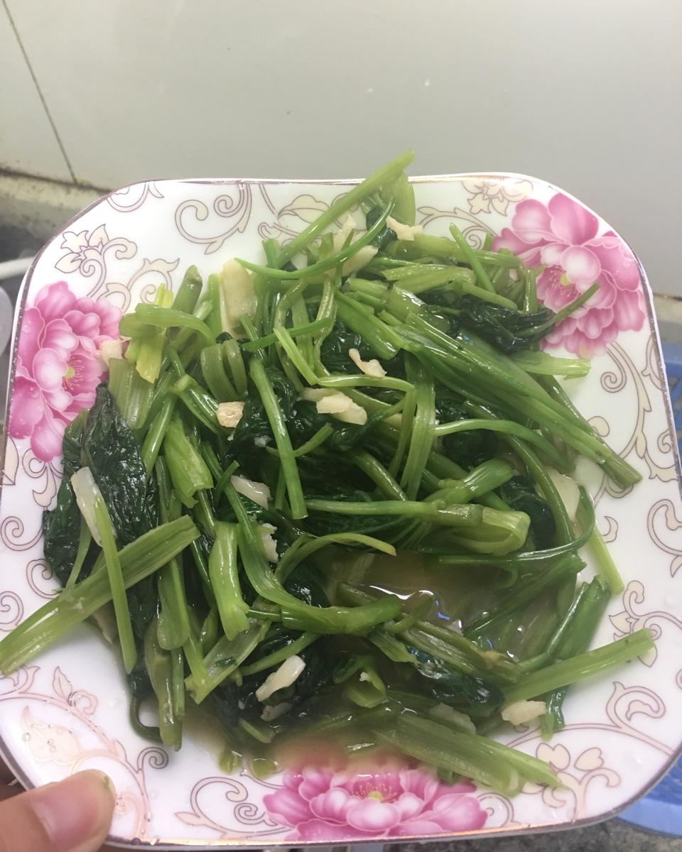 清炒空心菜