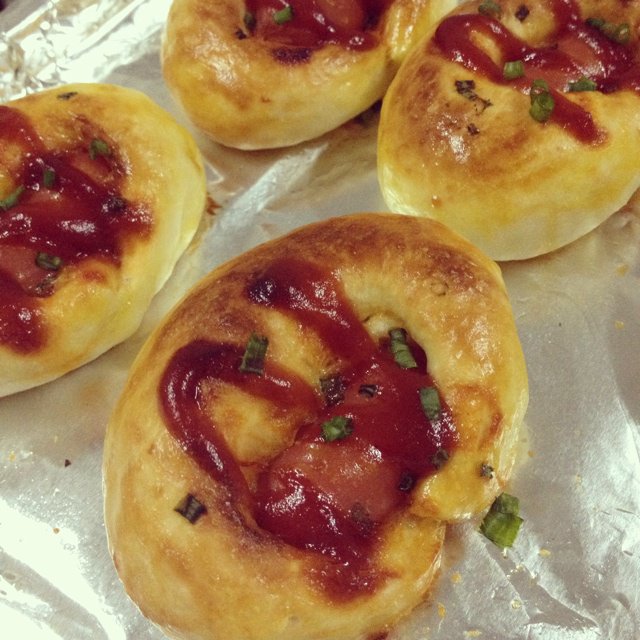 迷你肠仔小面包