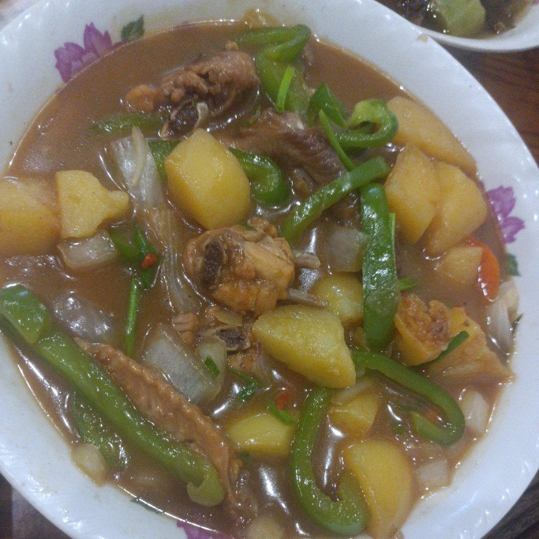 厨师长教你：“大盘土鸡”的家常与商用做法，味道醇厚分量更实在