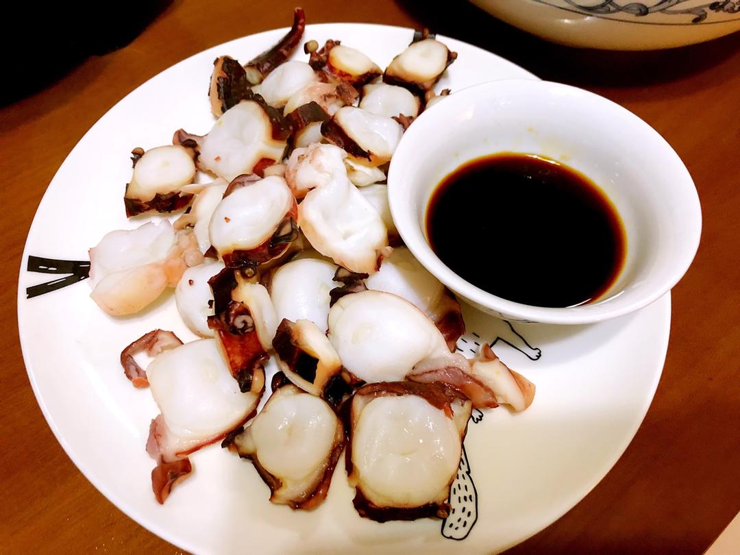 白灼章鱼足