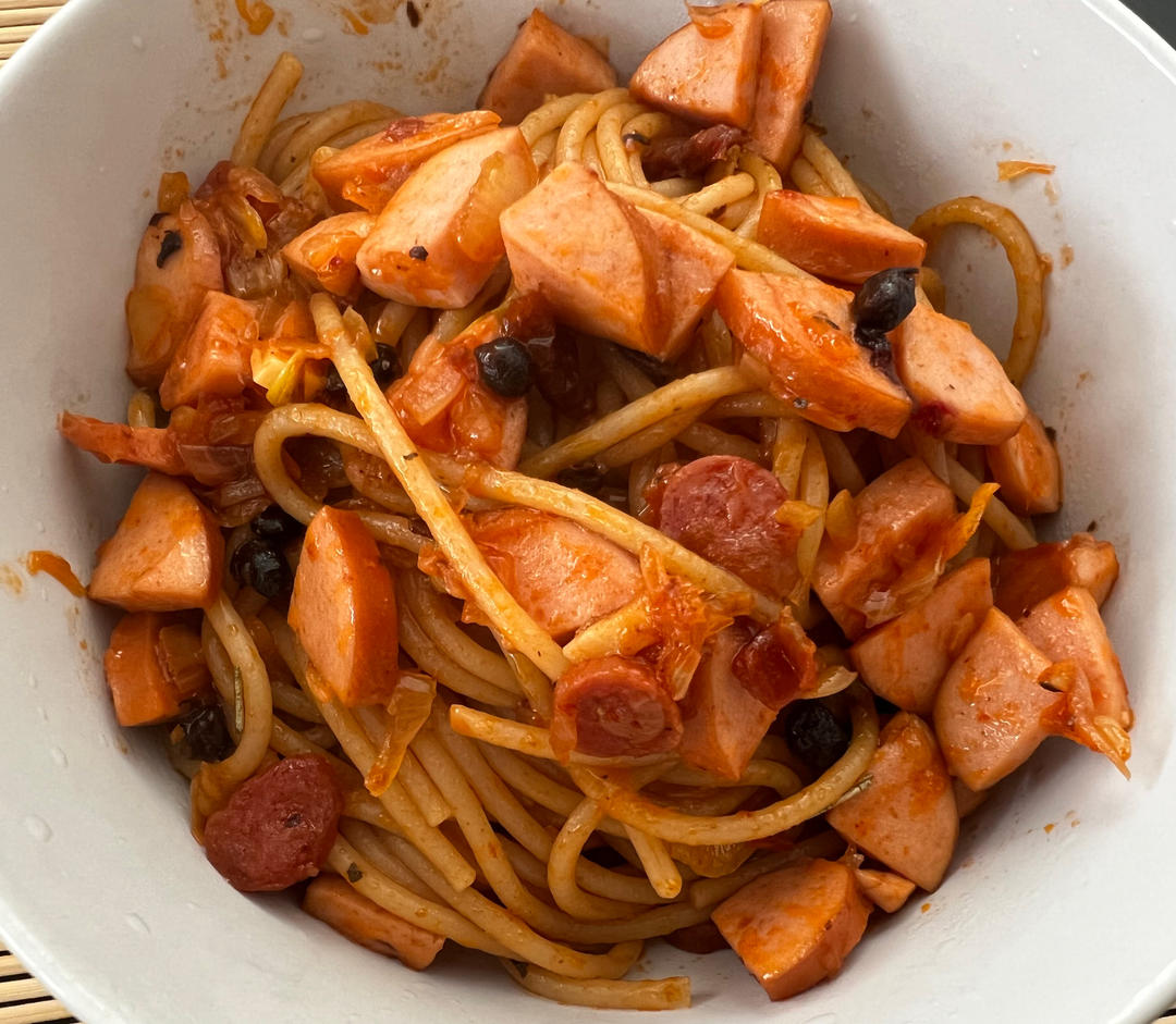 五花肉泡菜意面