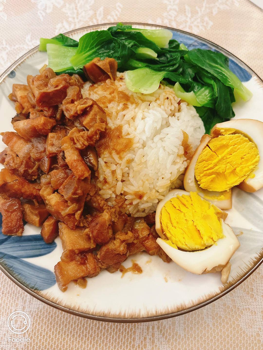 好吃到停不下来的卤肉饭