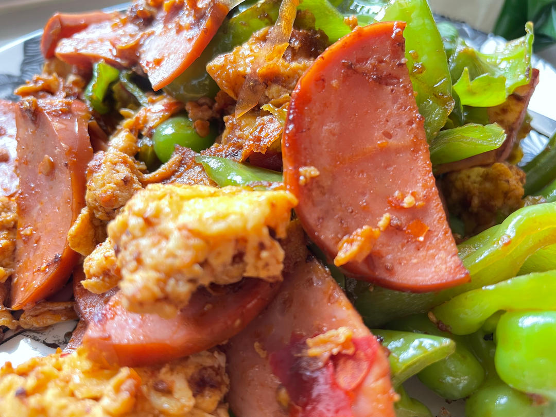 超级下饭的虎皮青椒炒鸡蛋，香辣入味