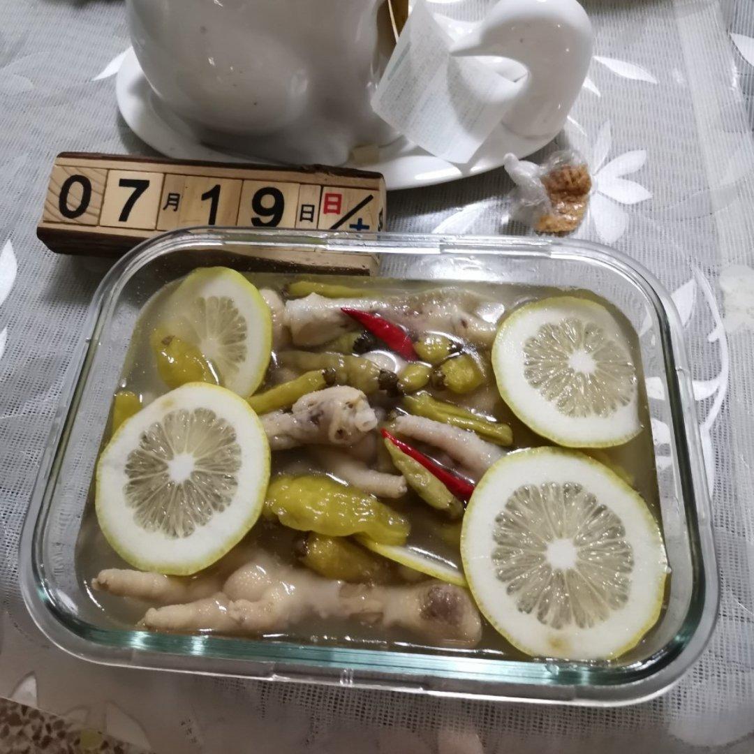 柠檬泡椒凤爪