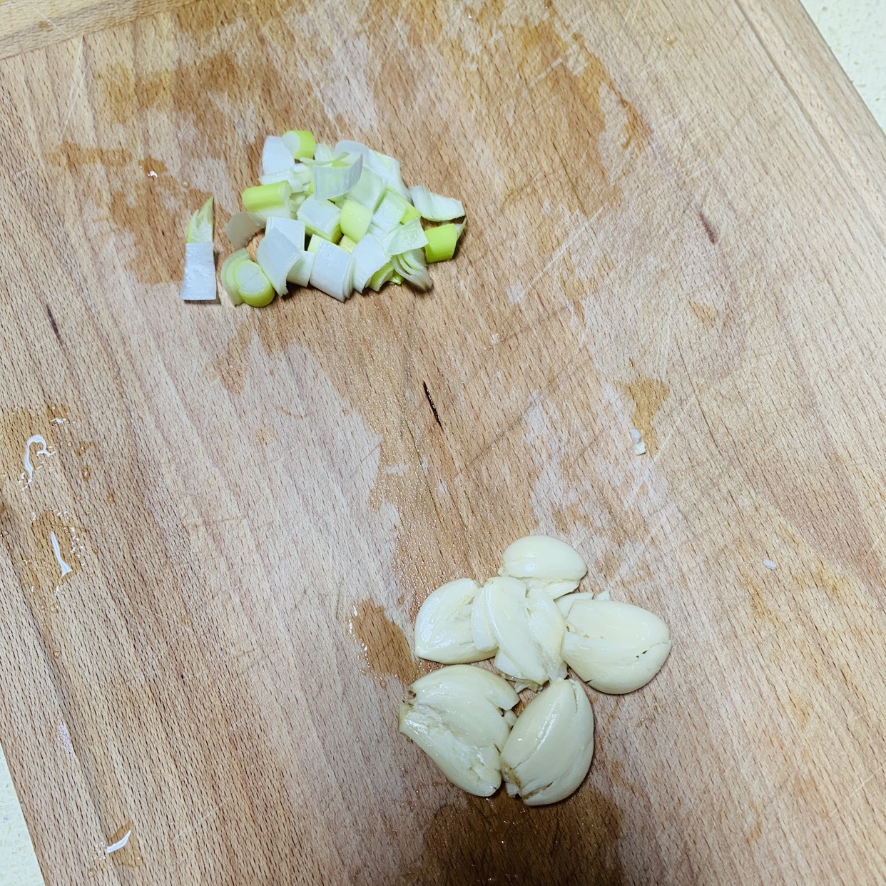 蒜炒红苋菜的做法 步骤2