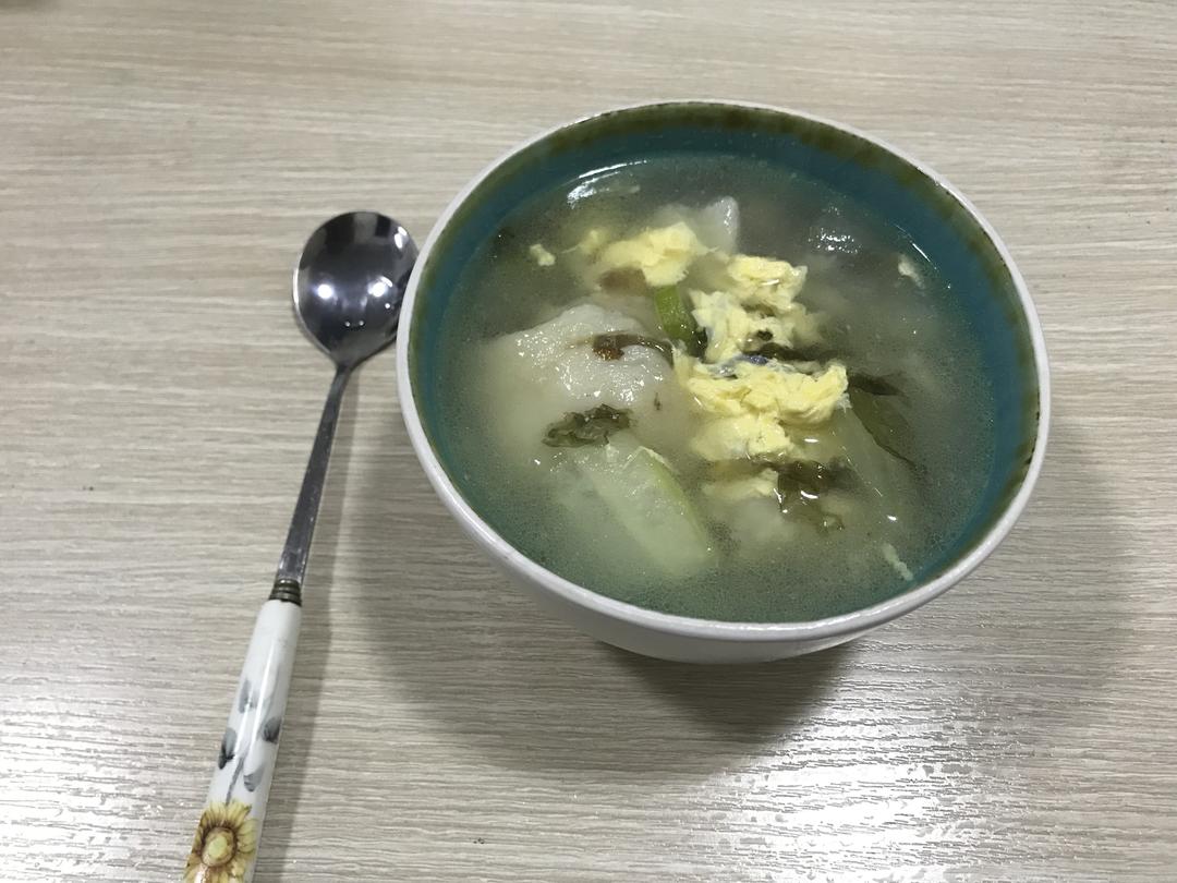 龙利鱼冬瓜紫菜蛋花汤