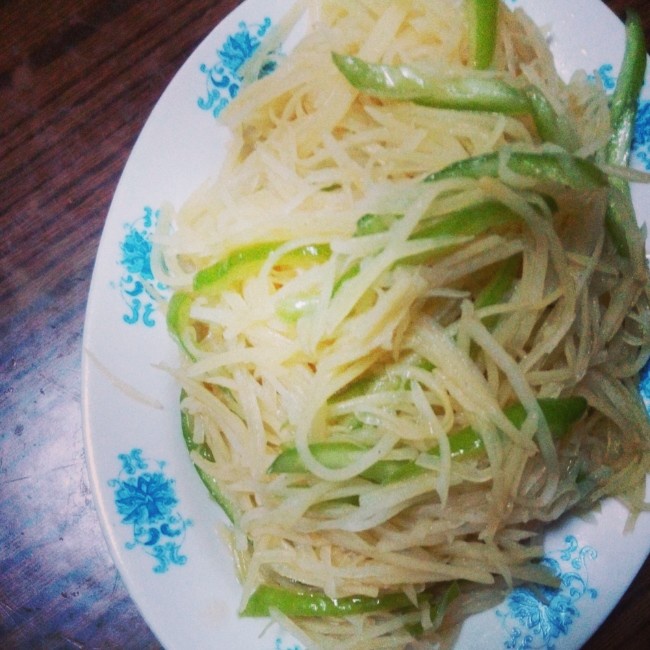 清爽的凉拌土豆丝
