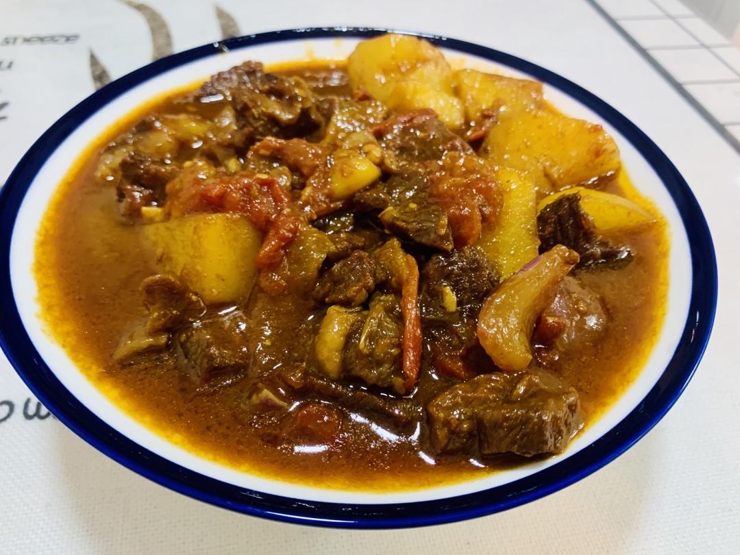 番茄土豆炖牛腩