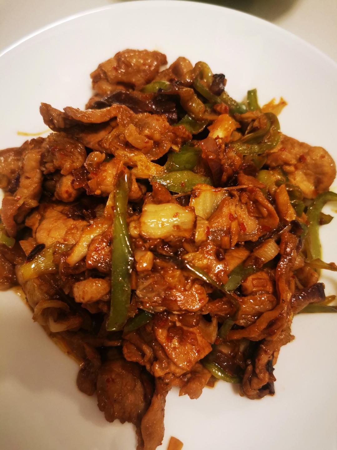 辣白菜炒五花肉