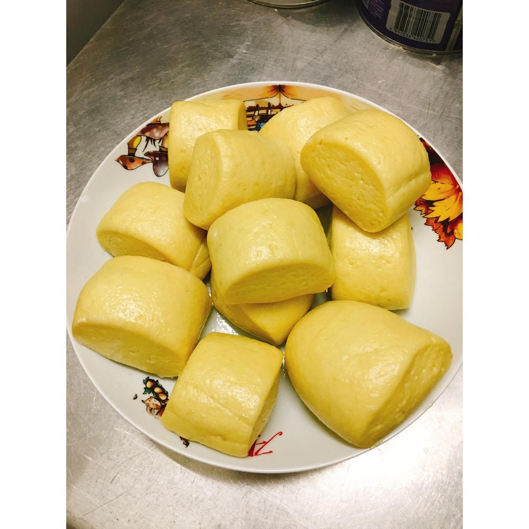 迷迭香香2做的玉米馒头