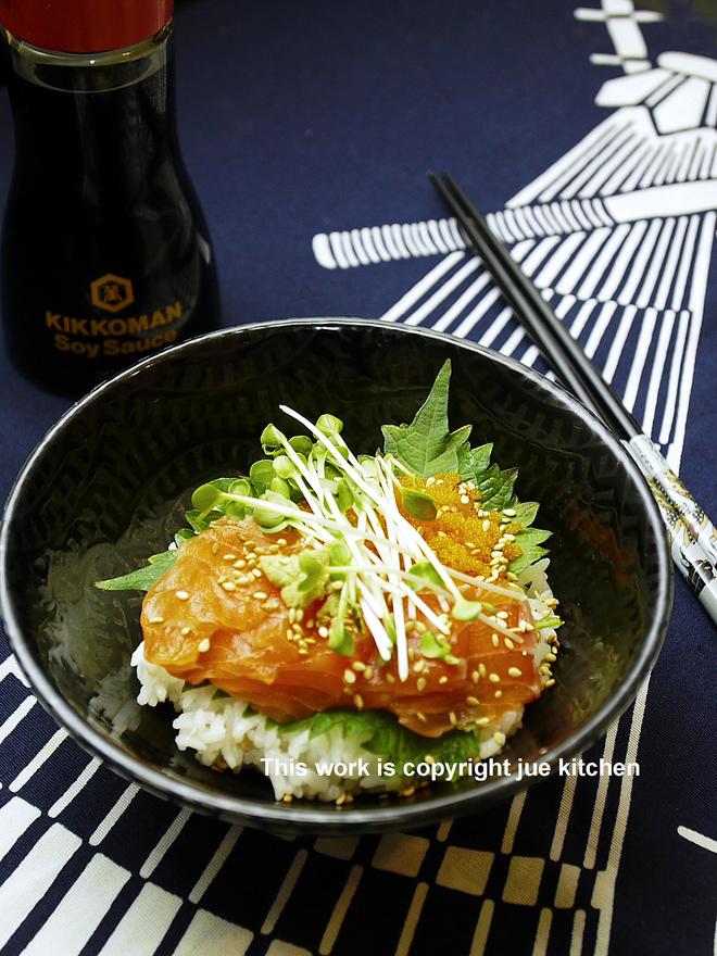 鮭と青じそご飯的做法