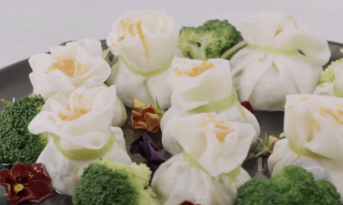 《粤菜大师》菊花石榴带子，高颜值的潮州小吃的做法
