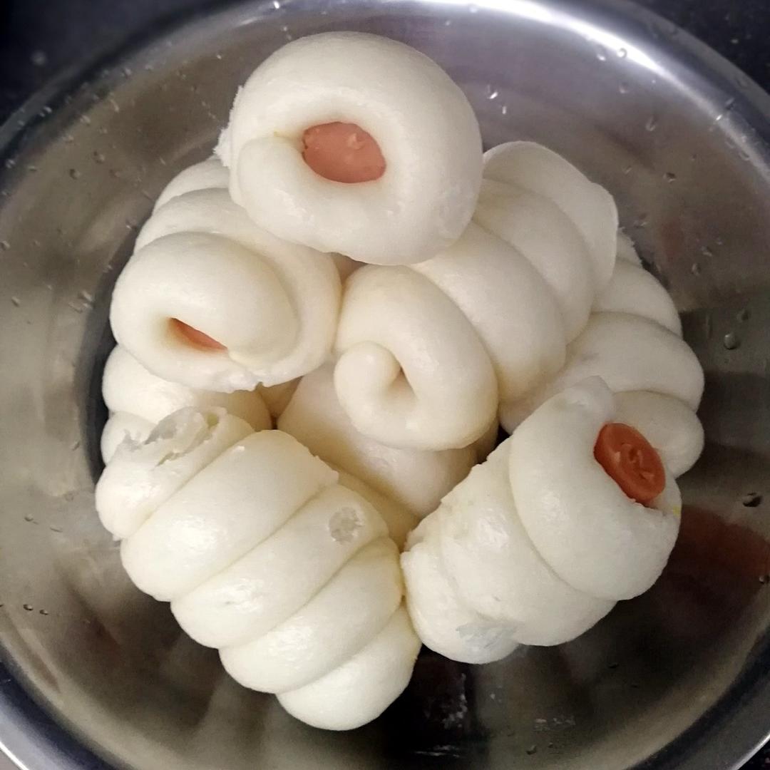 火腿馒头卷