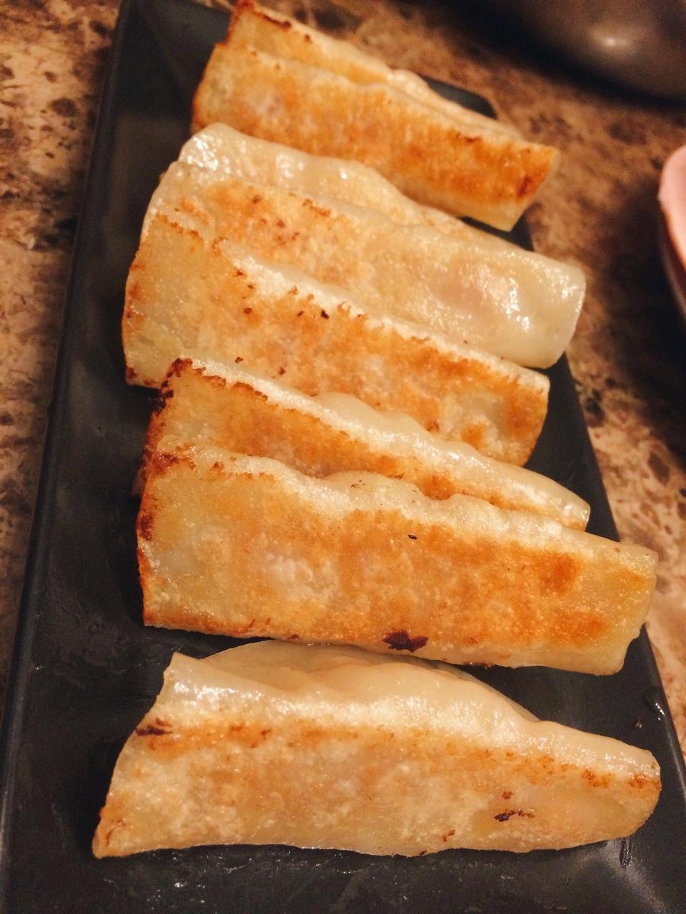 三鲜锅贴