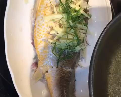 清蒸黄鱼