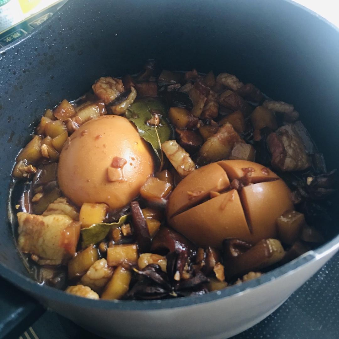 台式卤肉饭